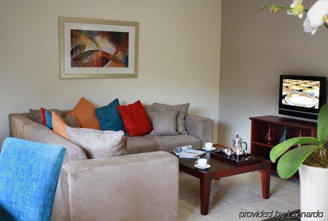 Faircity Grosvenor Gardens Pretoria-Noord Oda fotoğraf