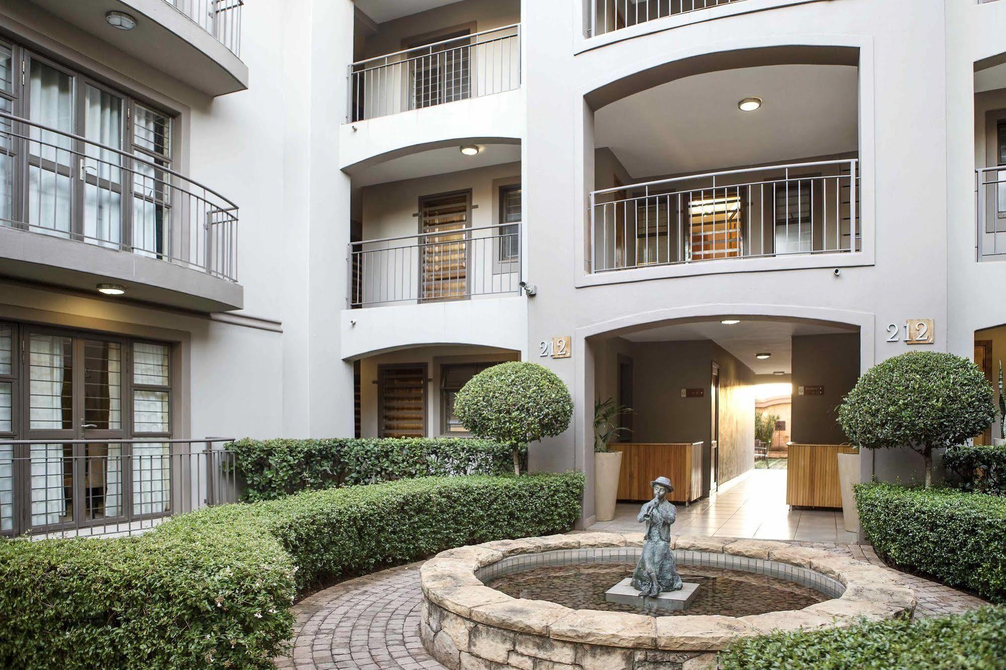 Faircity Grosvenor Gardens Pretoria-Noord Dış mekan fotoğraf
