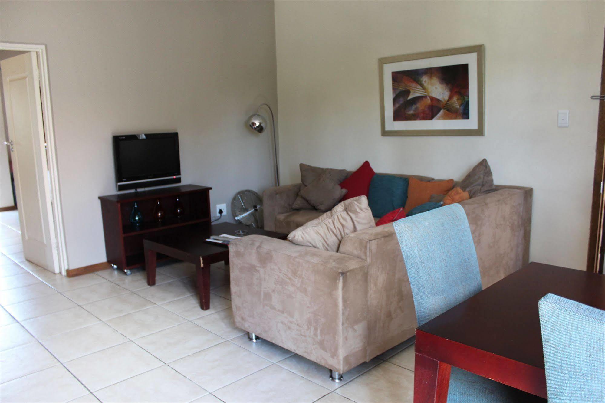 Faircity Grosvenor Gardens Pretoria-Noord Dış mekan fotoğraf