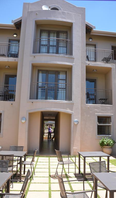 Faircity Grosvenor Gardens Pretoria-Noord Dış mekan fotoğraf